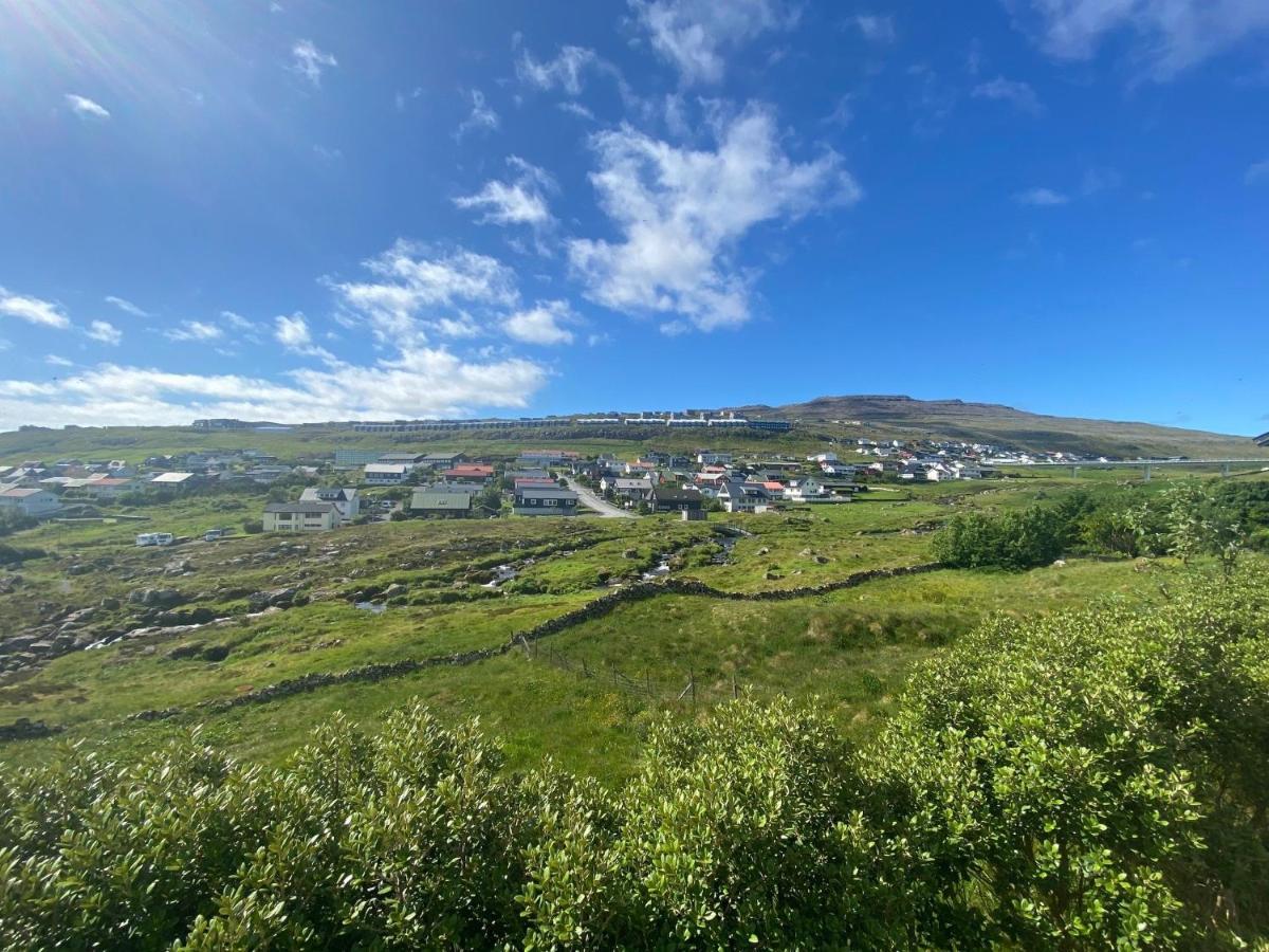 Hyggelig lejlighed ved åen - flot udsigt Tórshavn Eksteriør billede
