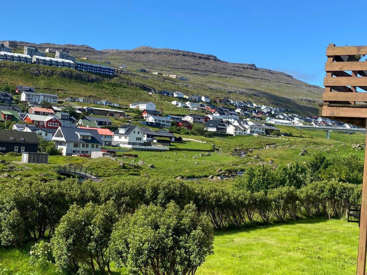 Hyggelig lejlighed ved åen - flot udsigt Tórshavn Eksteriør billede